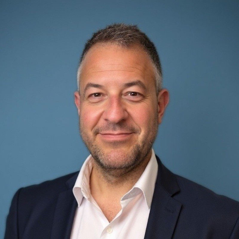 Portrait of Simeon Schnapper, Managing Partner, JLS Fund